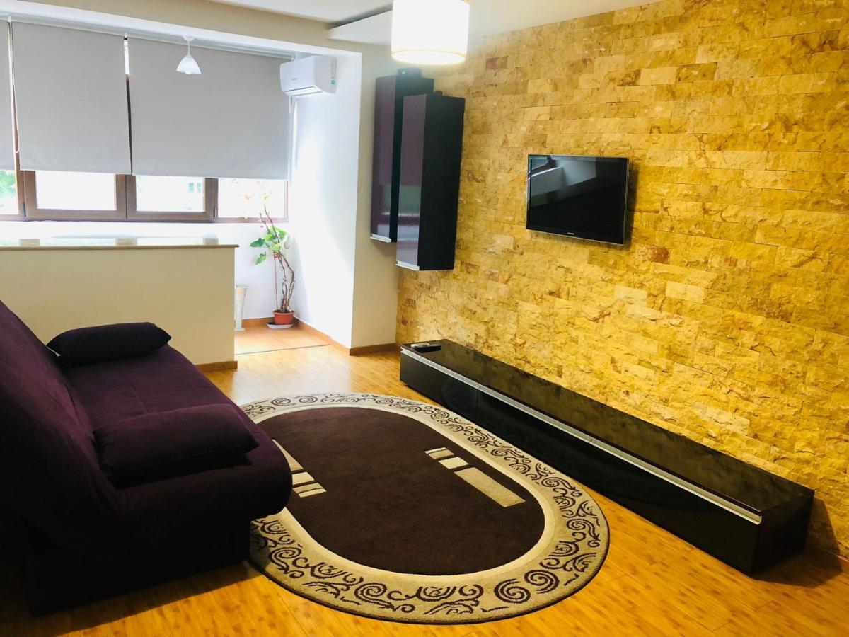 Bucharest Apartment Near The Center, Subway, Mall And Park מראה חיצוני תמונה